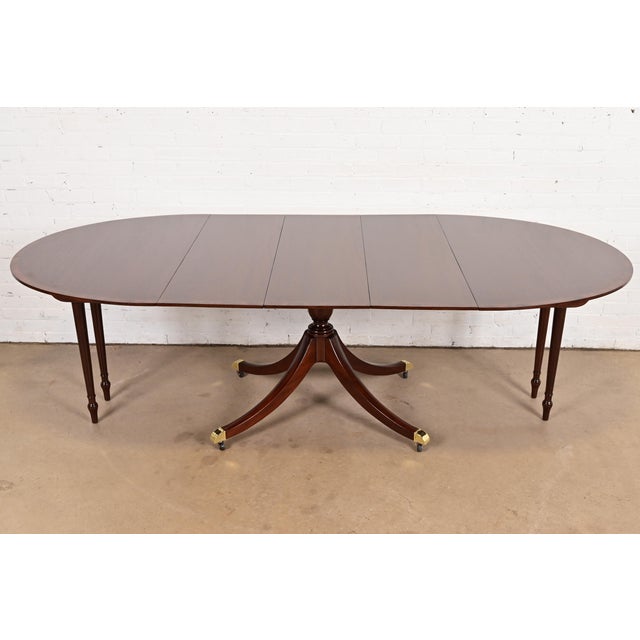 Brown Baker Furniture Georgian Banded Mahogany Pedestal Extension Dining Table, Newly Refinished For Sale - Image 8 of 13