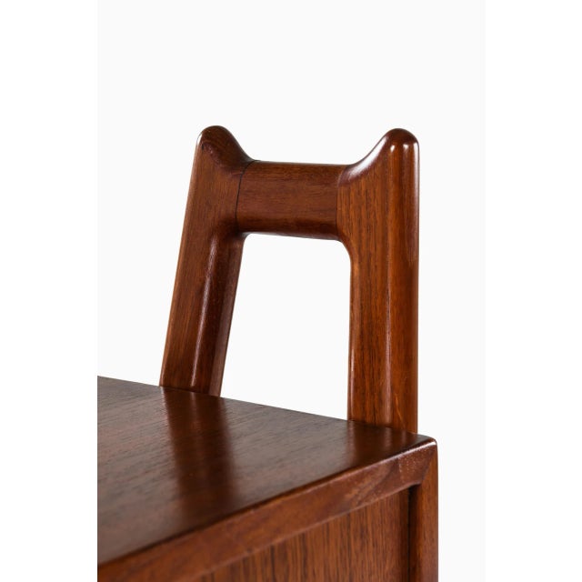 Bookcase by Arne Vodder & Anton Borg for Vamo, Denmark For Sale - Image 11 of 12