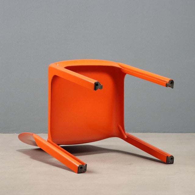 Orange Selene Chair by Vico Magistretti for Artemide, 1960s For Sale - Image 8 of 10