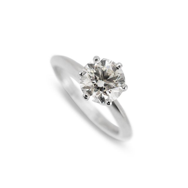 Brand: Tiffany & Co. Gender: Ladies Metal Type: 950 Platinum Ring Size: 4.5 Thick: 2.30 mm Weight: 4.85 grams TIFFANY &...