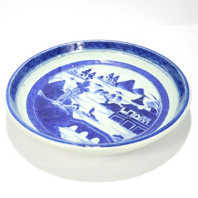 Large Round Antique Blue & White Canton Pattern Chinese Export Porcelain Serving Bowl or Tray For Sale - Image 4 of 16