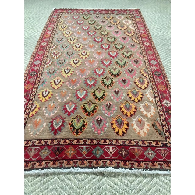 Colorful vintage Persian Qashqai. The piece was handmade in the 1970s. Beautiful rug that will add to your decor! Great Buy!
