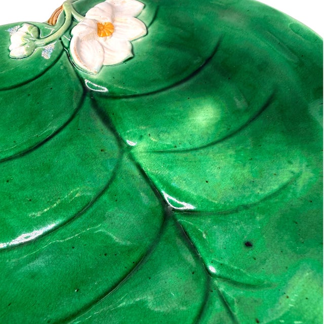 George Jones George Jones Majolica Water Lily Plate Glazed in Lush Greens, English, Ca. 1869 For Sale - Image 4 of 8