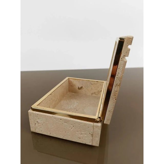 Rectangular Carved Travertine Box in the style of Fratelli Mannelli, Italy, 1970s For Sale - Image 12 of 13