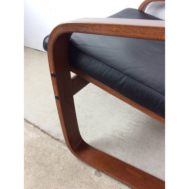 Mid Century Modern Style Bentwood Lounge Chair With Leather Seat and Cantilever Base For Sale - Image 10 of 18