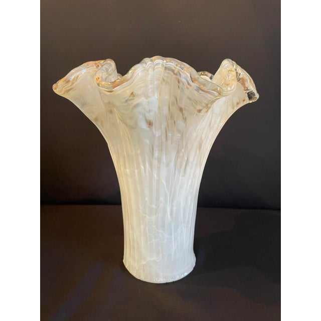 Late 20th Century Contemporary Murano Style Glass Handkerchief Vase in White With Gold Specks For Sale - Image 5 of 10