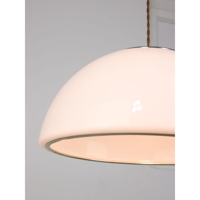Mid-Century Modern Space Age White Pendant by Luigi Massoni for Guzzini, 1960s For Sale - Image 3 of 12