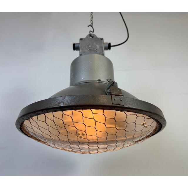 Industrial Grey Hammer Paint Pendant Lamp from Elektrosvit, 1960s For Sale - Image 12 of 18