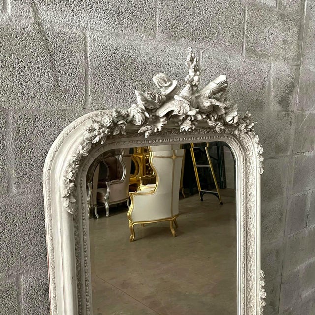 2020s French Style Floor Mirror – 5 Ft Tall Statement Mirror in Light Bone Gray Finish For Sale - Image 5 of 7
