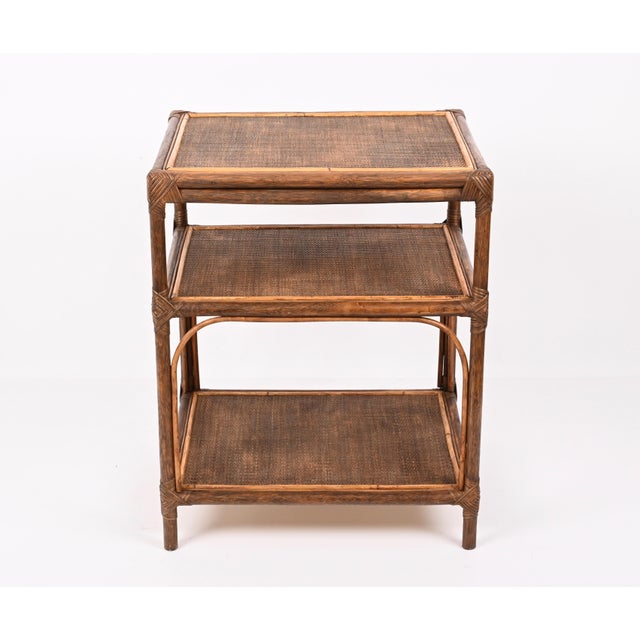 A Mid Century bamboo and rattan three-tier Italian étagère (shelves) dating from the 1960s. In excellent condition...