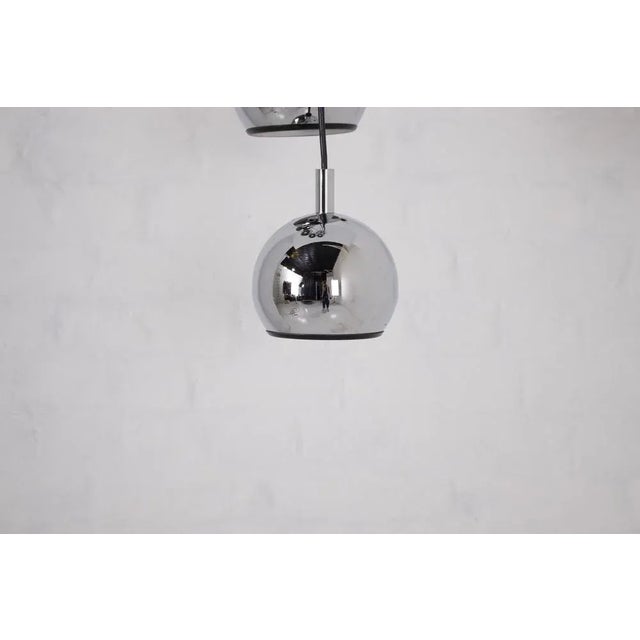 Silver Space Age Cascade Light in Chrome, 1970s For Sale - Image 8 of 9