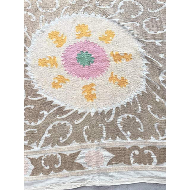 1960s Uzbek Suzani Wall Tapestry For Sale - Image 5 of 7