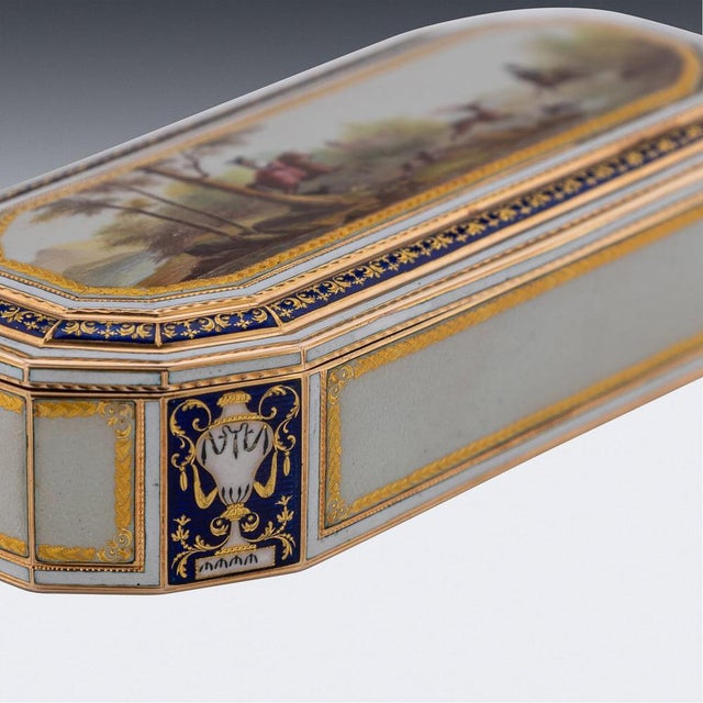 18 Karat Gold and Enamel Snuff Box by Freres Jordan, Hanau, Germany, 1790s For Sale - Image 14 of 18