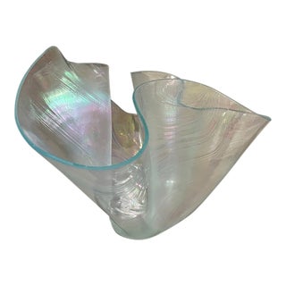 Vintage Mid-Century Iridescent Art Glass Handkerchief Centerpiece Bowl – 14" For Sale