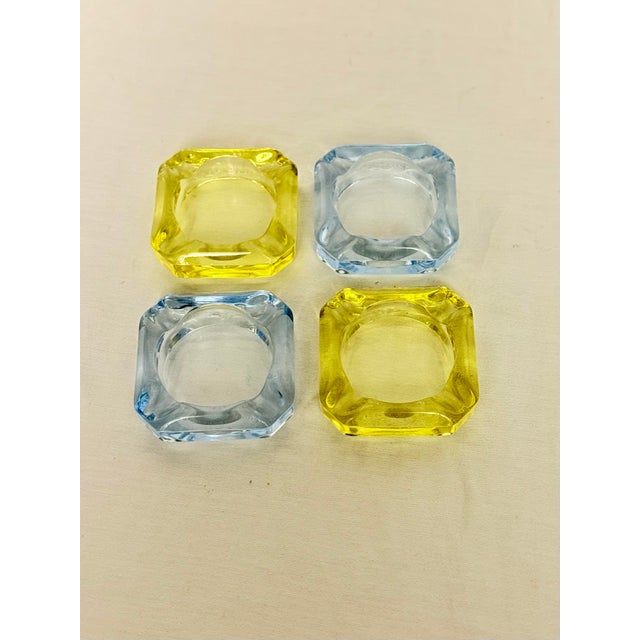 Glass Vintage Art Deco "Bridge Party" Nesting Glass Ashtray / Catchall Set in Topaz & Sapphire – 5-Piece Caddy | Palm Beach Regency Table Jewelry For Sale - Image 7 of 7