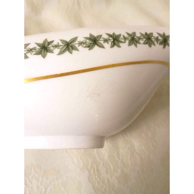 1960s Gravy Boat With Under Plate 2 Piece Set Spode Provence Y7843 Bone China Gilt Green For Sale - Image 12 of 13