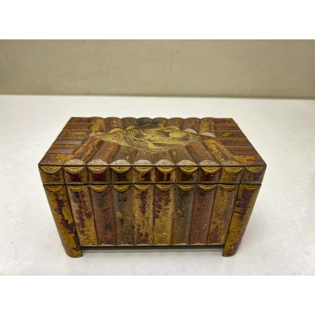 Biscuit Tin from Huntley & Palmers, Early 20th Century For Sale - Image 5 of 14