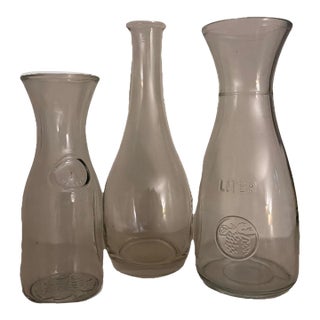 1980s Three Glass Wine Decanters of Various Sizes For Sale