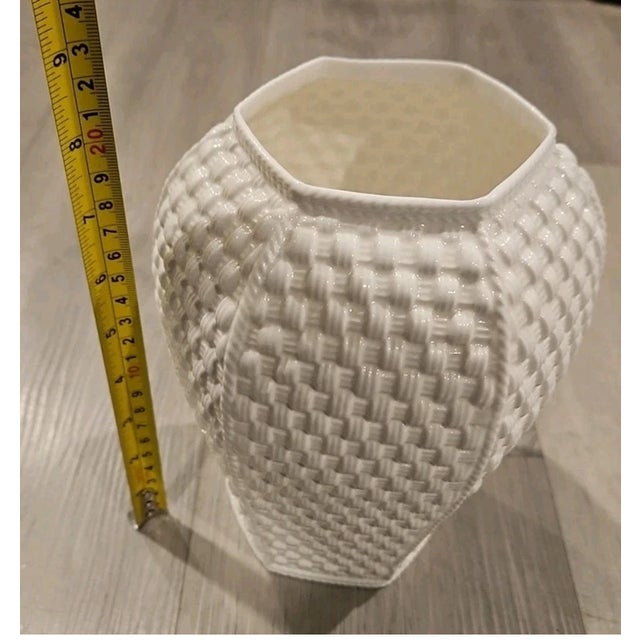 1990s Vintage Sybil Connolly Tiffany & Co. Decorative Basket Weave Vase For Sale - Image 5 of 5