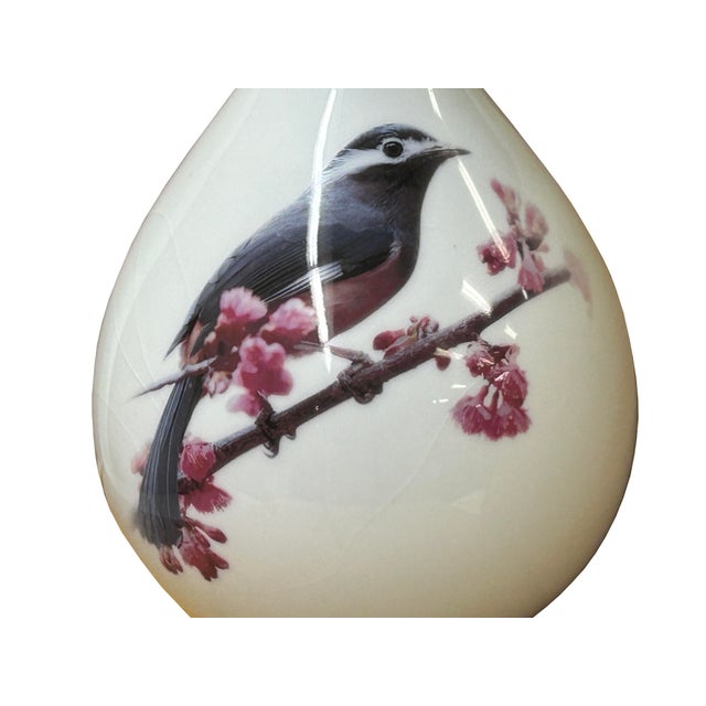 White Crackle Lines Base Color SongBird Graphic Porcelain Art Vase For Sale In San Francisco - Image 6 of 6