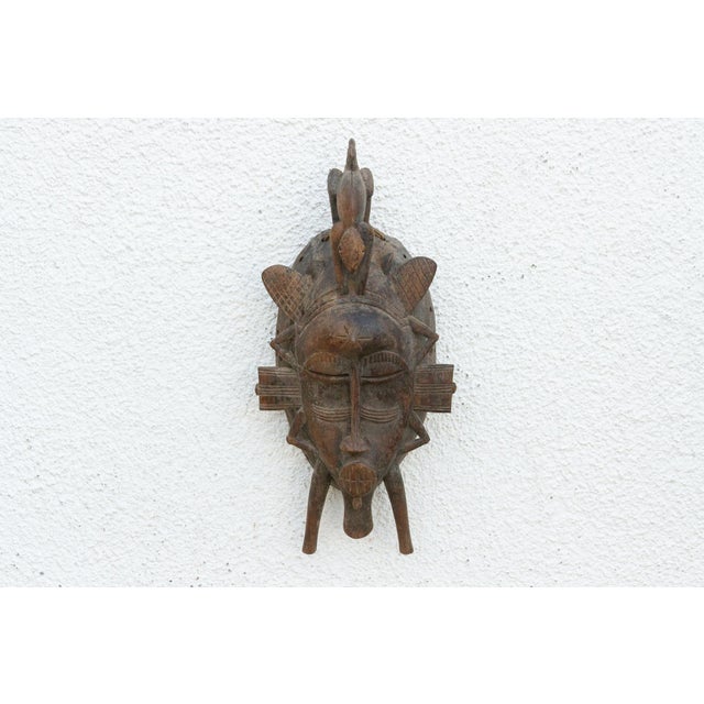 African Vintage Lizard Headrest Mask Art For Sale - Image 3 of 8