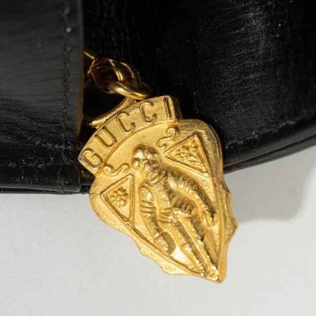 Gucci Black Patent Leather Handbag For Sale In New York - Image 6 of 7