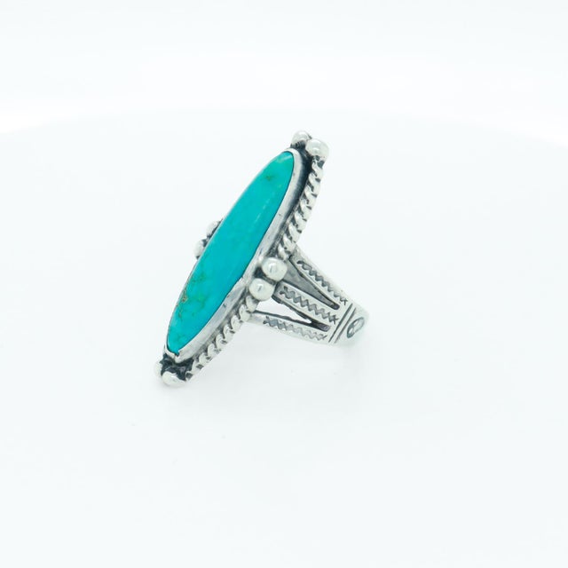 Mid 20th Century Vintage Southwestern Navajo Sterling Silver and Turquoise Ring For Sale - Image 5 of 10