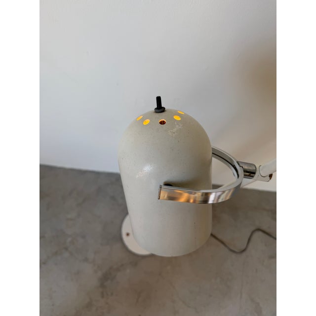 1970s Lightolier Mid-Century Modern Two-Light Floor Lamp With Articulating Pivoting Shades For Sale - Image 12 of 12