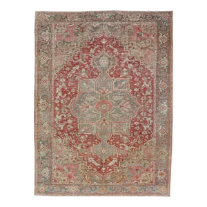 Antique Heriz Rug With All-Over Floral Medallion Design in Traditional Colors 7'7 X 10'5