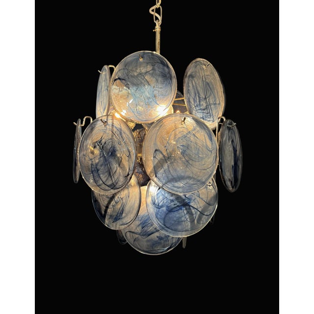 2020s Vintage Italian Murano Glass Chandelier in Vistosi Style | 24 Alabaster Blue Discs For Sale - Image 5 of 6