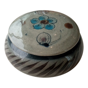 1980s Exquisite Tonala Mexican Folk Art Round Trinket Box