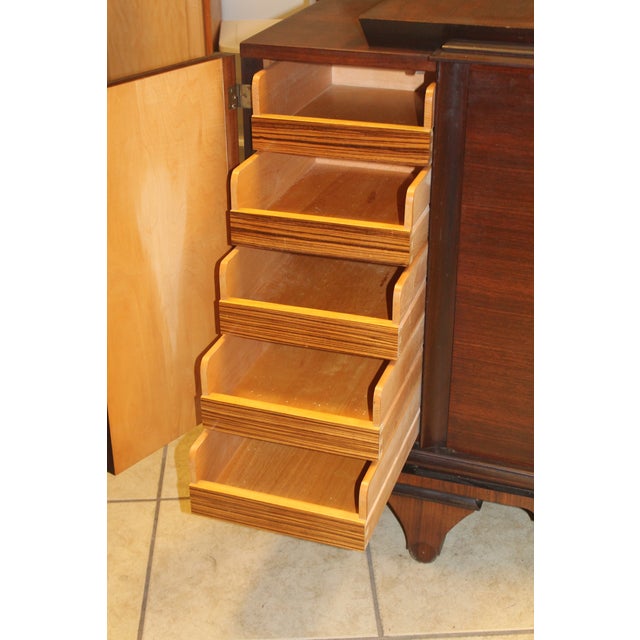 Brown 1940's Grand French Art Deco Palisander Buffet/ Sideboard/ Credenza For Sale - Image 8 of 16