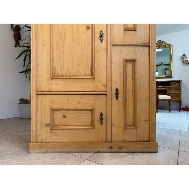 Farmhouse Wardrobe in Softwood For Sale - Image 15 of 16