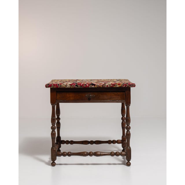 19th Century France Renaissance Brown Wood Side Table For Sale - Image 9 of 15