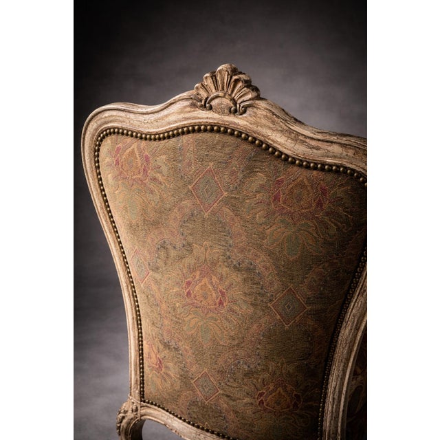 Late 20th Century French Provincial Louis XV Style Carved Armchair by Thomasville With Antiqued Frame & Tapestry Upholstery For Sale In Los Angeles - Image 6 of 10