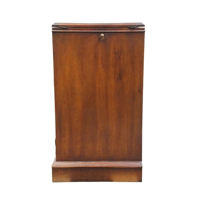 Dixie Furniture Banded Mahogany Traditional Style 68" Flip-Top Server Buffet 549-861 For Sale - Image 15 of 18
