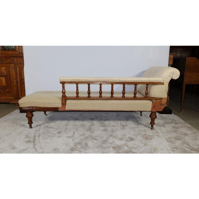 Long Victorian Mahogany Chaise Lounge, England, 19th Century For Sale - Image 13 of 18