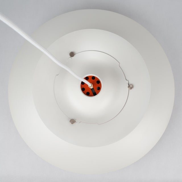 Vintage PH 5 Pendant Lamps by Poul Henningsen for Louis Poulsen, Denmark, 1958, Set of 2 For Sale - Image 5 of 16