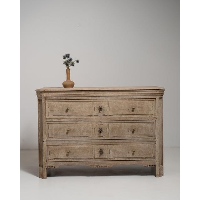 19th Century Provençal Oak Chest of Drawers For Sale - Image 18 of 18