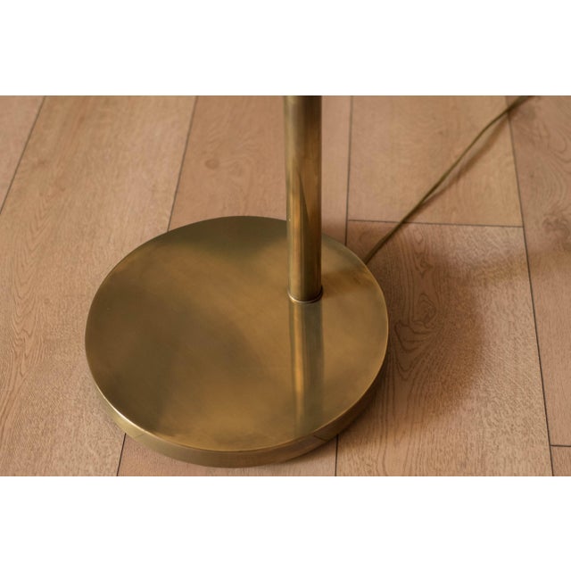 1960s Vintage Black and Brass Sculptural Floor Lamp With End Table by Hart Associates For Sale - Image 5 of 11