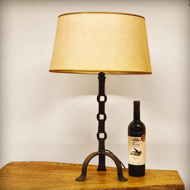 Brutalist Brutalist Lamp Base in Wrought and Hammered Iron, France, 1920s For Sale - Image 3 of 16