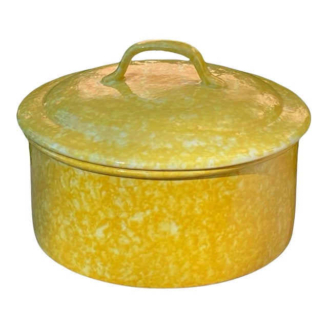1960s Stangl Yellow Spongeware Pottery Covered Casserole - 1.5 Q For Sale