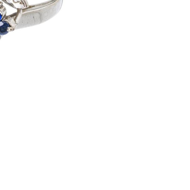 Gold Ring with Sapphires and Diamonds For Sale - Image 5 of 6