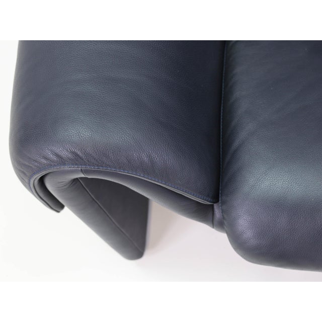 Two-Seater Sofas in Midnight Blue Leather from de Sede, Switzerland, 1983 For Sale - Image 10 of 11