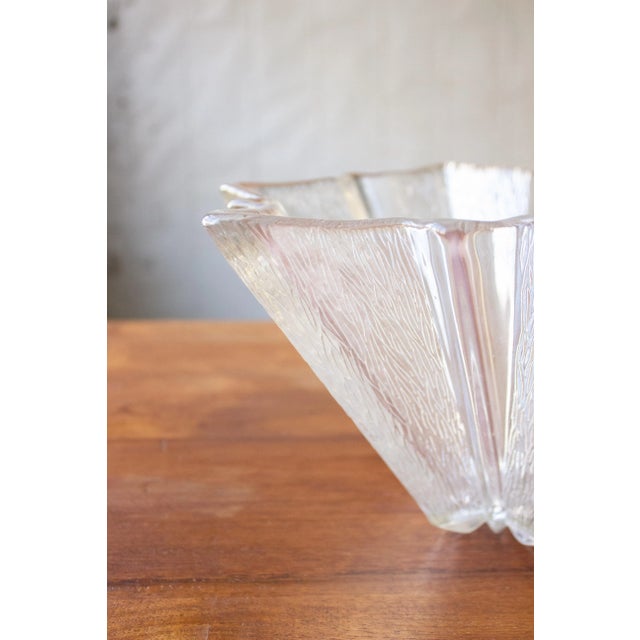 French Mod French 1960s Starburst Glass Bowl For Sale - Image 3 of 5