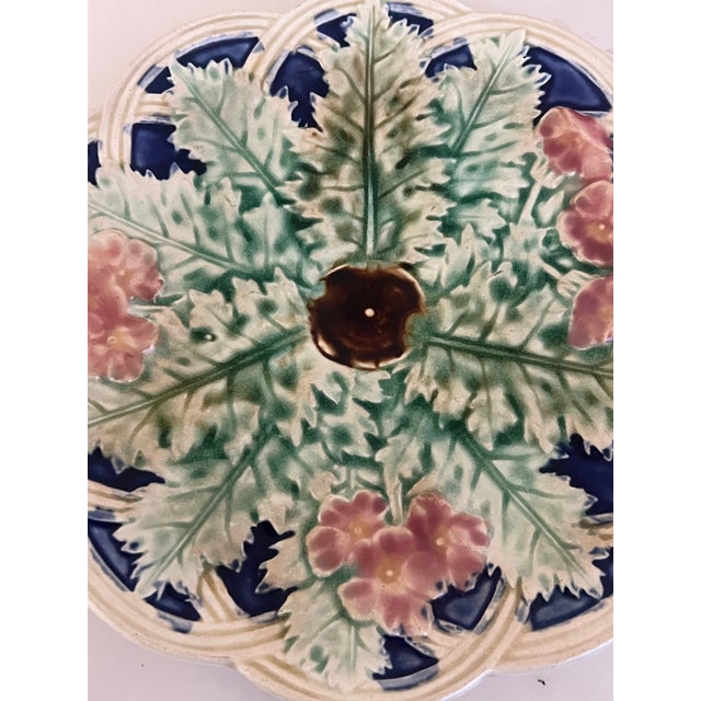 19th Century English Majolica Wall Plate For Sale In San Francisco - Image 6 of 7