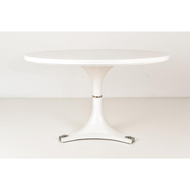 White Round Dining Table by Anna Castelli Ferrieri and Ignazio Gardella for Kartell, Italy, 1967 For Sale - Image 8 of 8