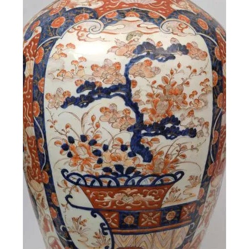 19th century Japan. Koransha vase. Phonetix porcelain. Porcelain, painting. Height 70.5 cm