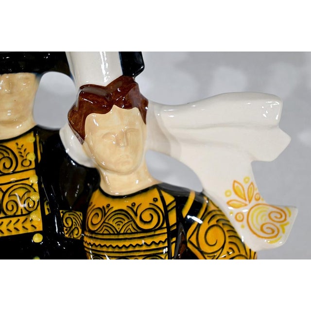 Bigouden Dancer Couple by R. Micheau-Vernez for Henriot Quimper, Mid-20th Century For Sale - Image 9 of 18