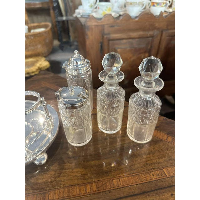 Metal English Sheffield Oval Cruet in Excellent with Four Engraved Glass Bottles, Set of 5 For Sale - Image 7 of 9